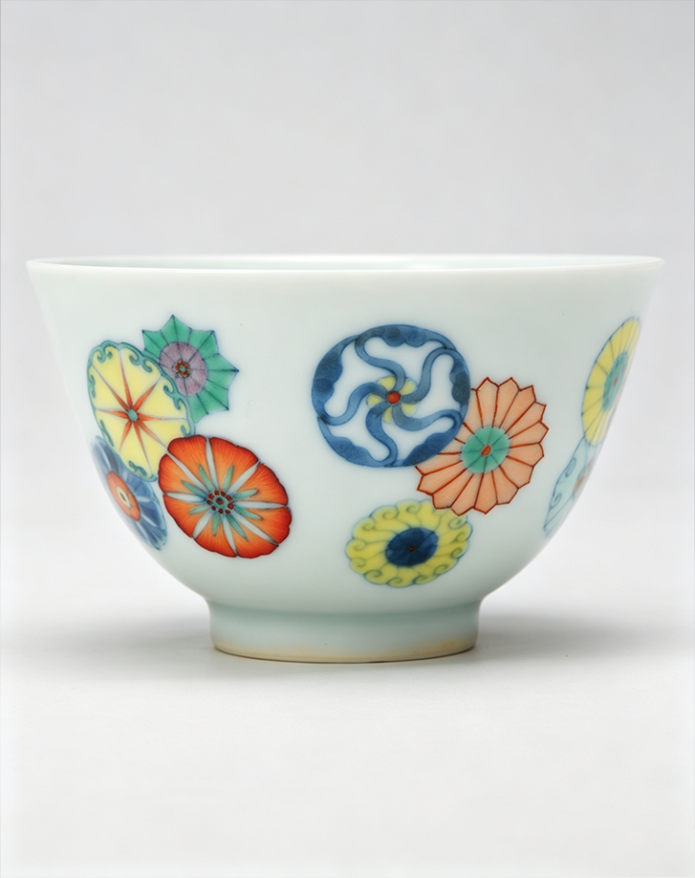 Doucai Ball-Flower Bowl, Yongzheng Style2